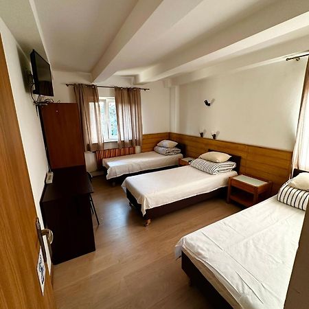 ורשה Hostel Tolek מראה חיצוני תמונה